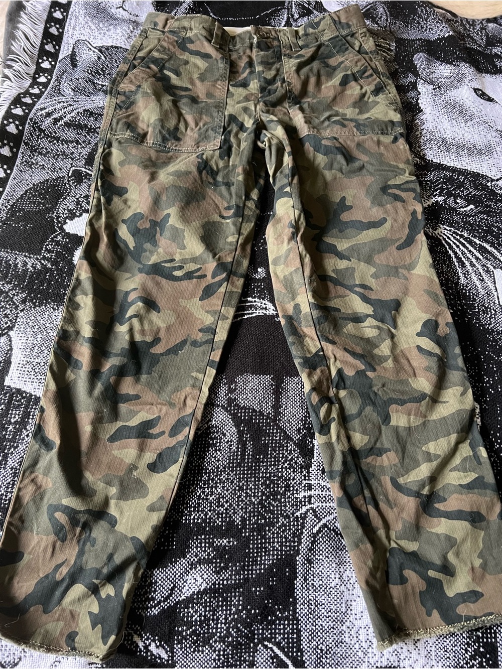 Gap Camouflage Cargo Pants - Olive Camo